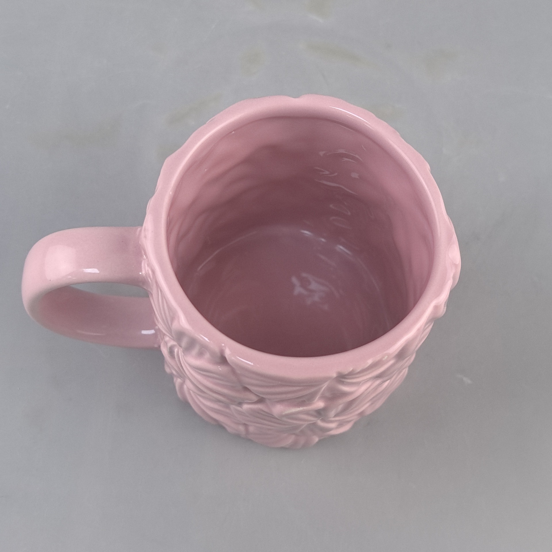 Creativo, de alto valor, exquisito, tierno rosa, flor en relieve, taza de cerámica, niña, primavera, taza de café para el hogar, agua potable