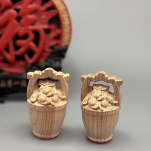 �S�����l��ľ�����ְѼ� һͰ�� ��ľԭľɫ��̔[��