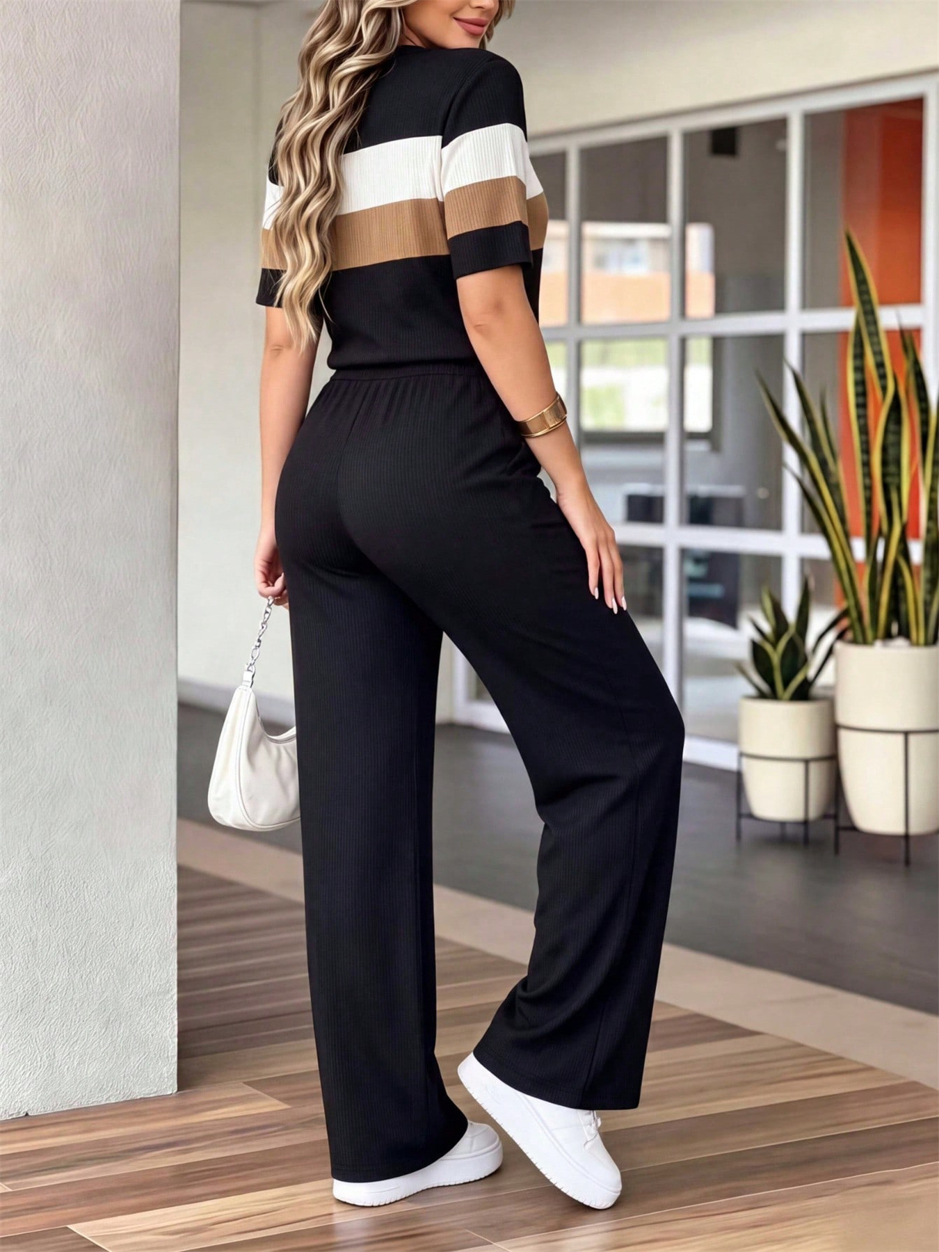 Women's Color Block Striped T-Shirt And Solid Drawstring Pants Two Piece Set for Spring/Summer Comfort And Style_ecoleips.com