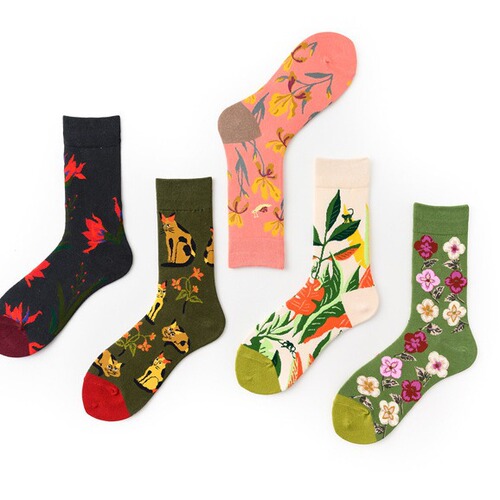 Literary retro stockings floral series creative patterns high-top cotton socks for men and women personalized trendy socks wholesale