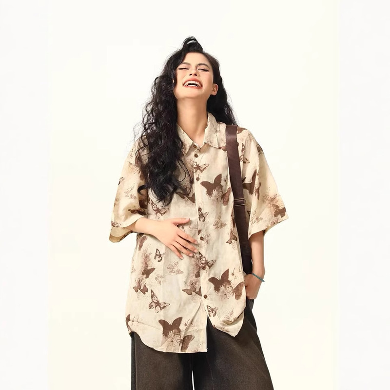 2026 Summer New American Retro Loose and Casual Style Butterfly Design Short-Sleeved Shirt Top for Women Trendy
