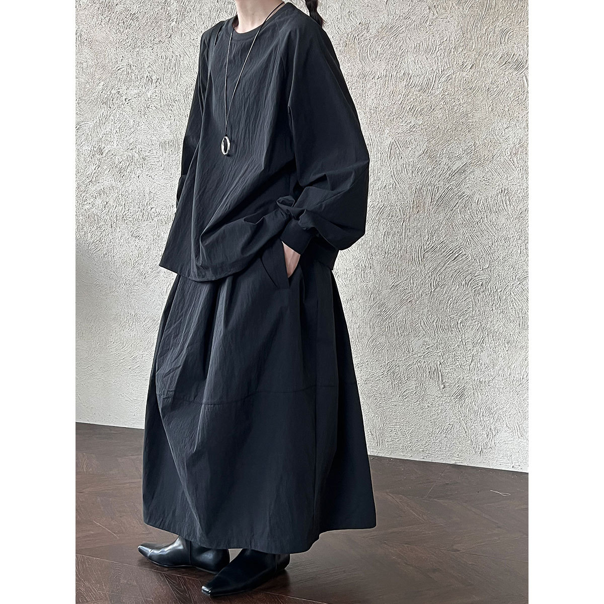 Lushi Japanese Style Sports Style Round Neck Sweatshirt and Skirt Suit for Women 25 Autum New Casual Two-Piece Suit 9767