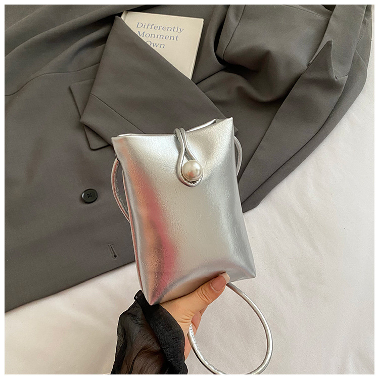 Super nicho mini bolso de teléfono móvil para mujeres 2026 nuevo estilo de verano estilo extranjero color sólido bolso de hombro