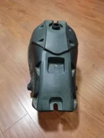 拳击用品;油箱;壁球