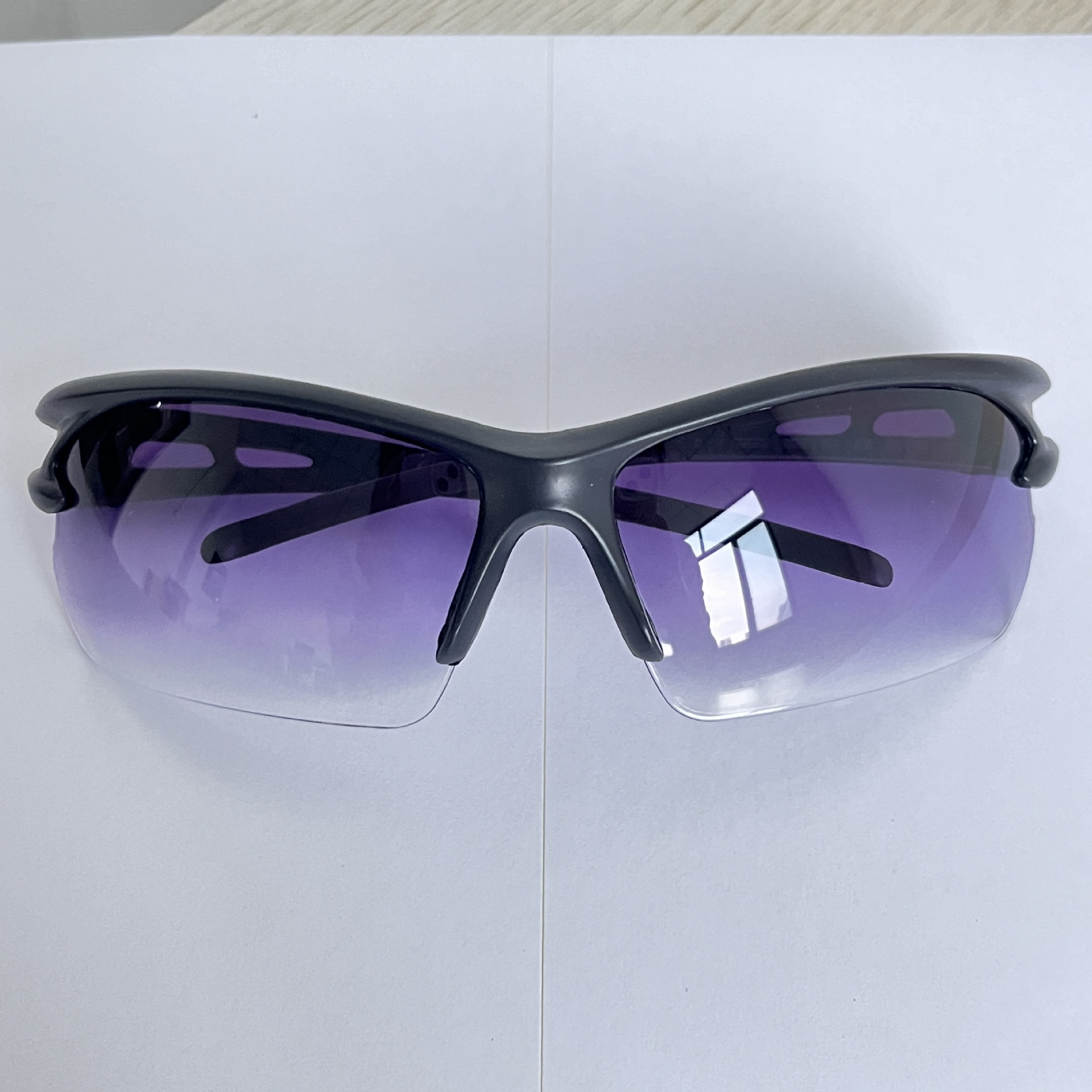 Gafas de sol a prueba de explosiones gafas deportivas al aire libre gafas de montar batería coche a prueba de viento gafas de sol a prueba de insectos 3105 gafas de visión nocturna