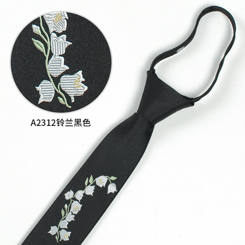 Korean style narrow embroidered logo zipper tie manufacturer wholesale trendy fashion accessories men's lazy tie