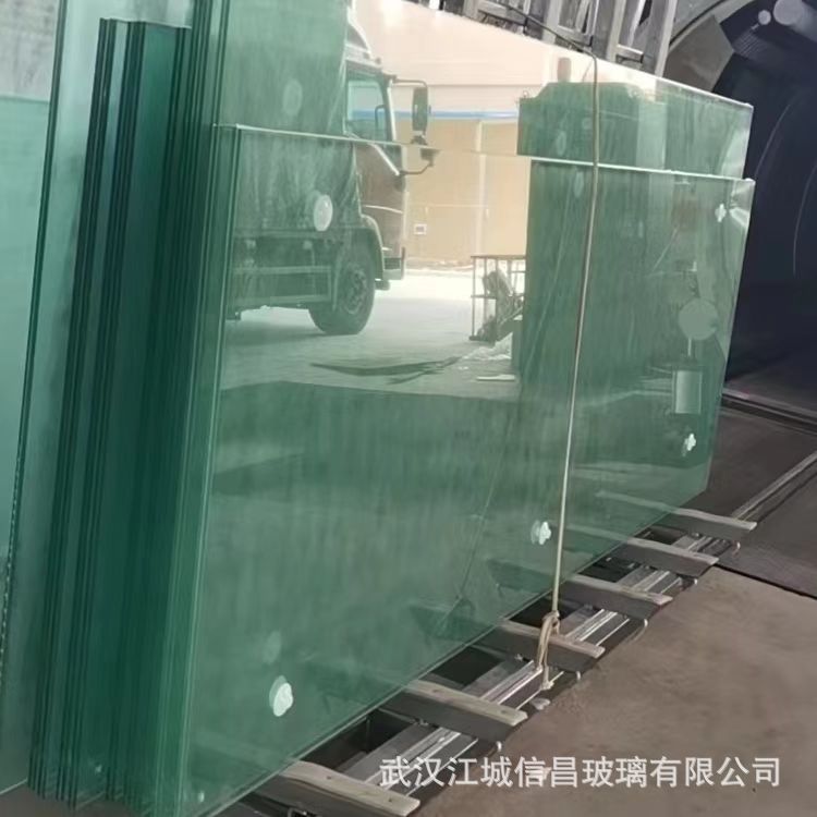 湖北供应夹胶夹层钢化玻璃超白透明夹胶玻璃 耐高温工程建筑夹胶