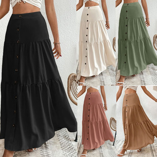 �W���羳Ů�b����ȹ 2024�¿�~�ەr�К��|���e�ɾo���L���ȹ