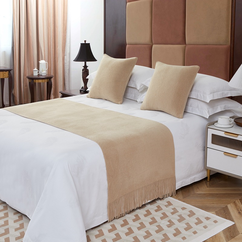 Bandera de cama toallas de cola de cama residencial hotel de lujo cubierta de cama doméstica nueva habitación modelo chino toallas de cama de color sólido