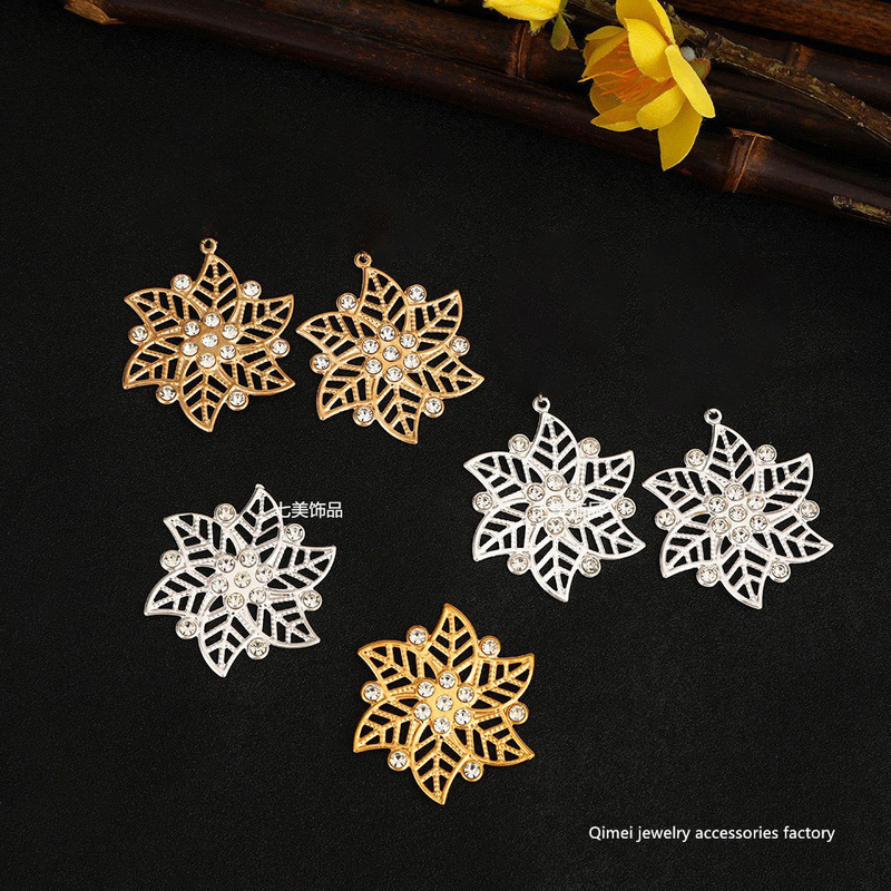 Bohemian style vintage hollow flower earrings fashion ethnic style handmade jewelry accessories electroplated earrings earrings Bohemian style vintage hollow flower earrings fashion ethnic style handmade jewelry accessories electroplated earrings earrings