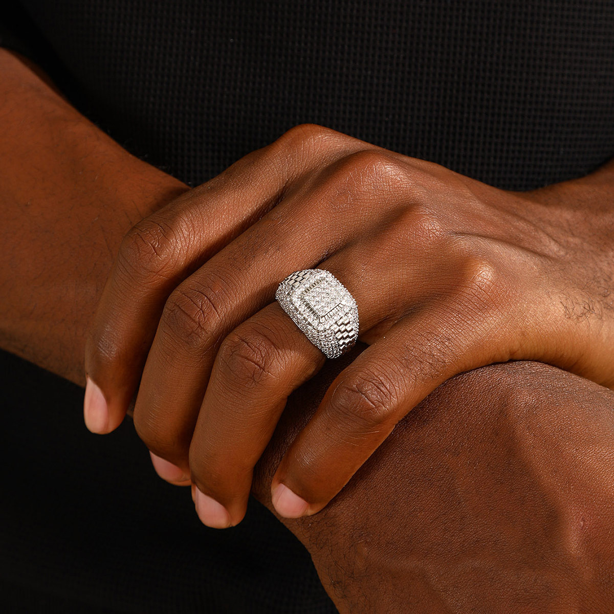 Luxuriöser, dominanter Persönlichkeitssimulations-Diamantring für Herren im Hip-Hop-Stil. Beliebter Schmuck_voghion.com