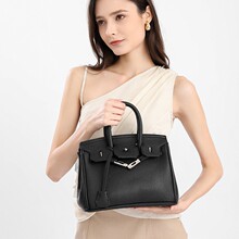 �羳���u�|����֦�y�K�����Ů�¿�����Ů���������μ�б���