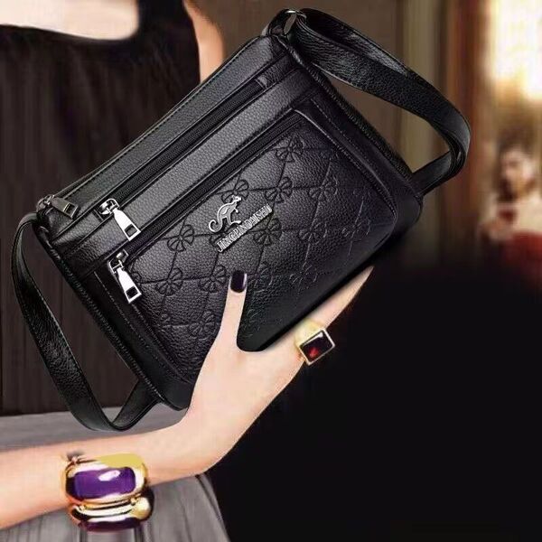 Capacious polyurethane one-shoulder bag