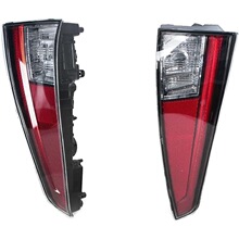 �羳�����������ڷ�������˹Prius2016-2017����β��81581-47021