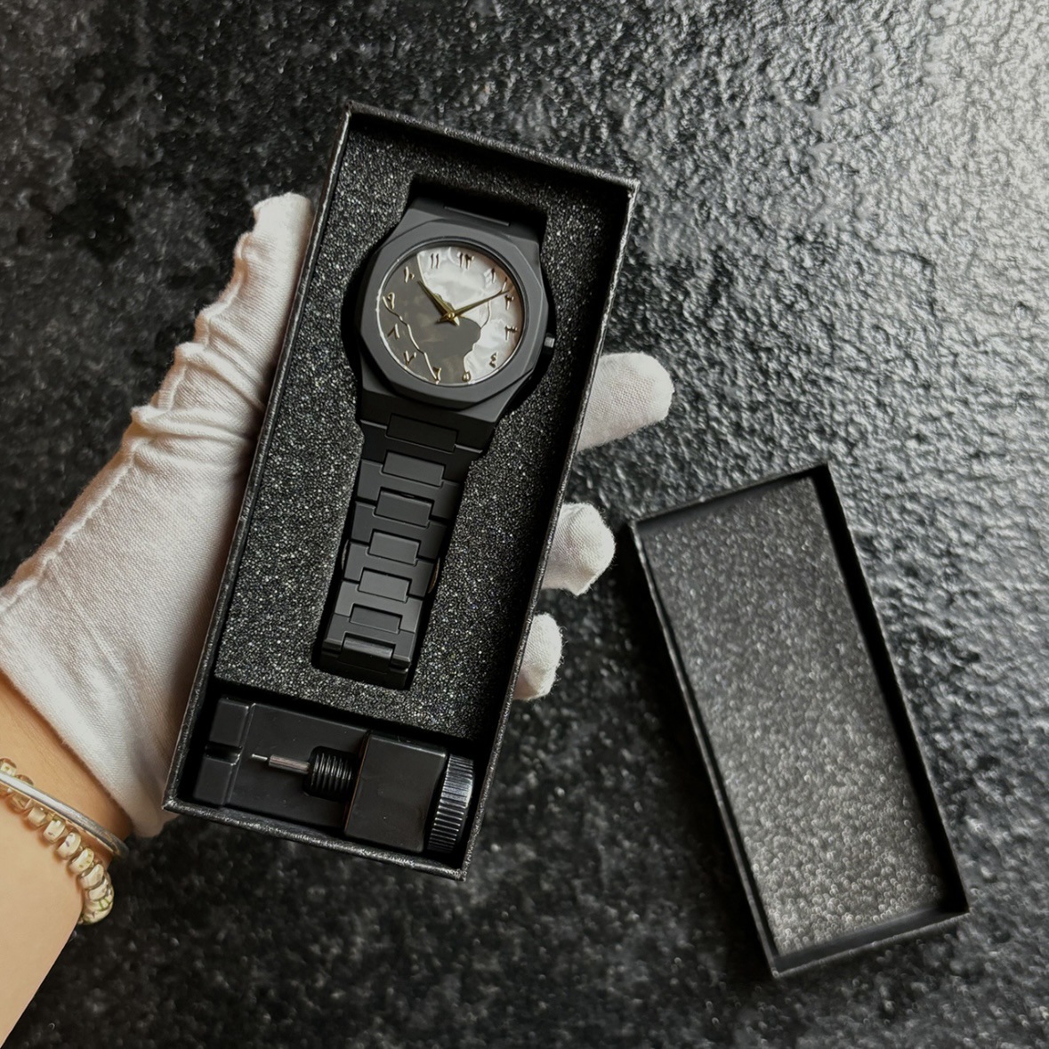 1158-6 domestic movement battery double snap button