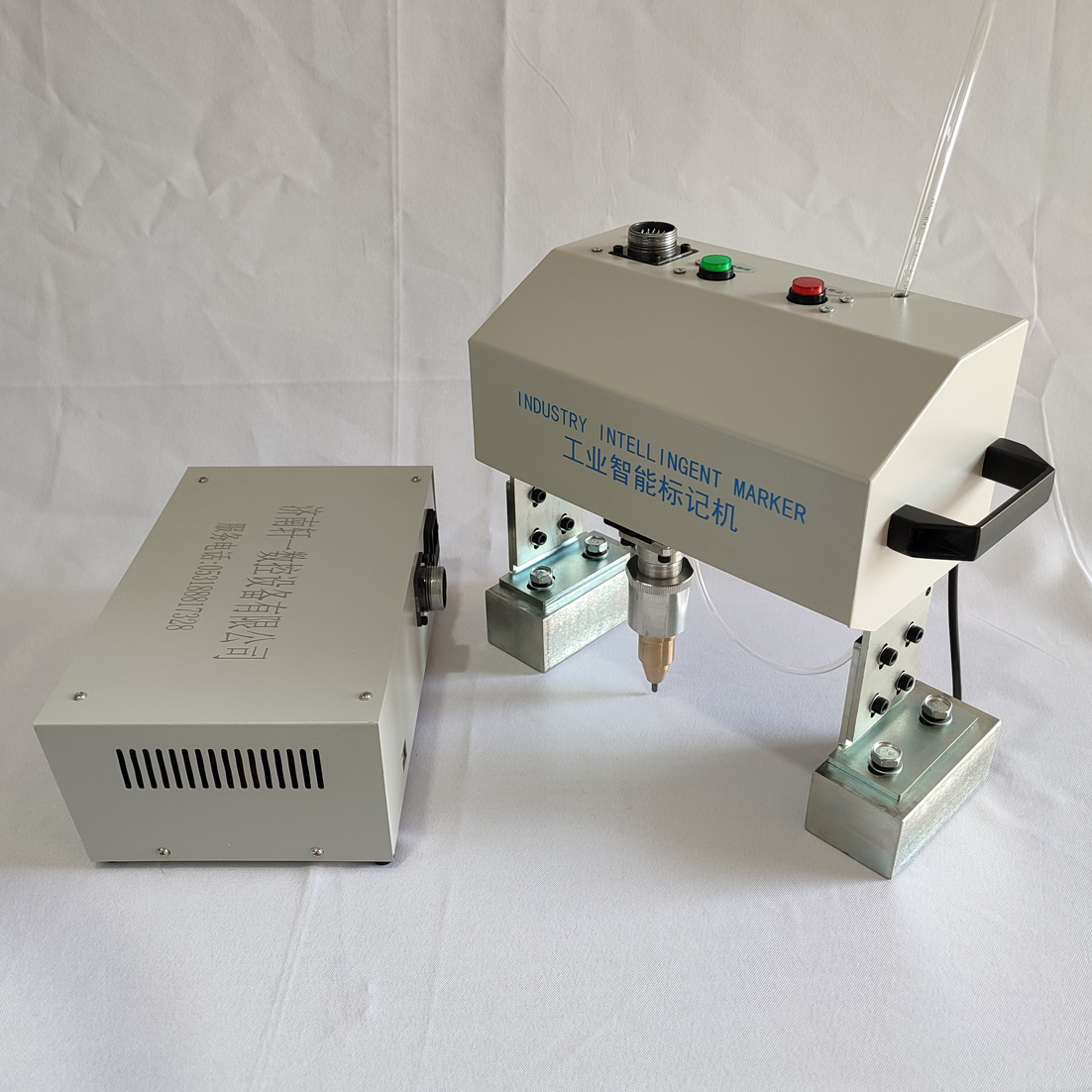 Xuanyi Máquina de marcado eléctrica portátil Máquina de grabado de metal Máquina de codificación de marco de placa de acero Máquina de codificación VIN de viga de automóvil