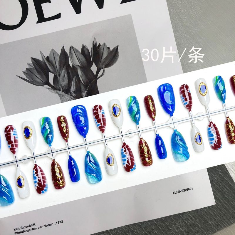 湖蓝色鎏金细闪猫眼穿戴加杏仁甲滴胶带钻立体美甲贴片ins轻奢|undefined