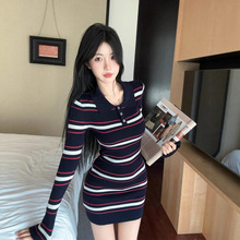 学院风polo领条纹针织连衣裙女秋冬纯欲性感包臀裙巨好看内搭裙子