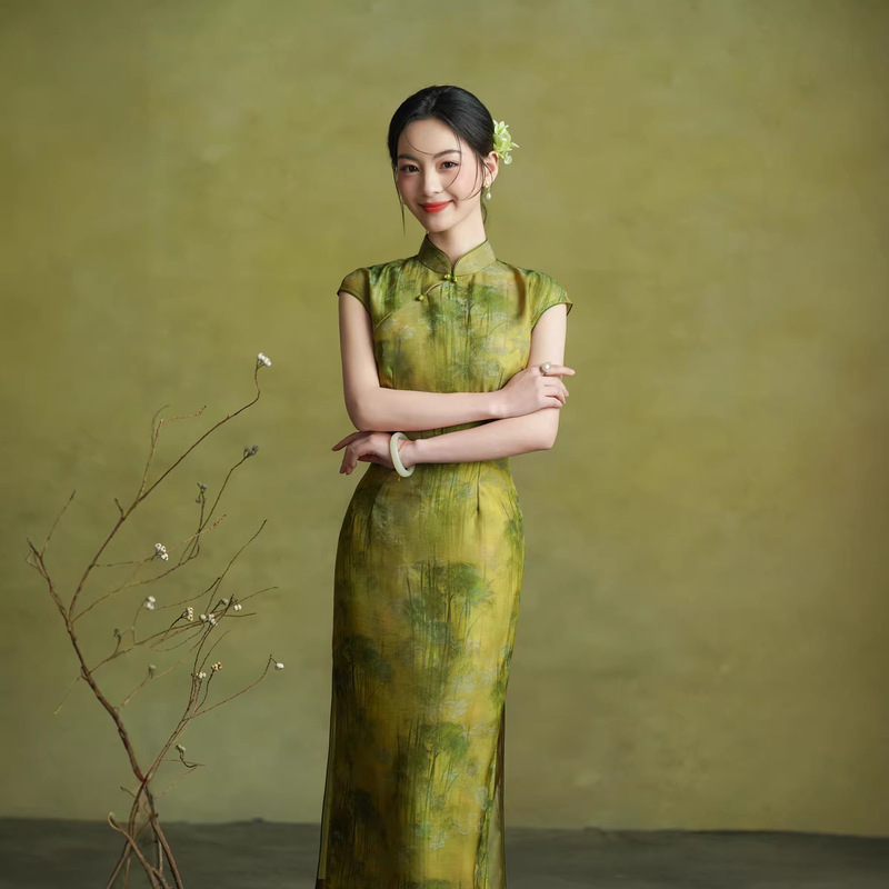 2026 Spring/Summer New Chinese Style Qipao Young Style Improved Elegant and Graceful Traditional Slim-Fit Qipao