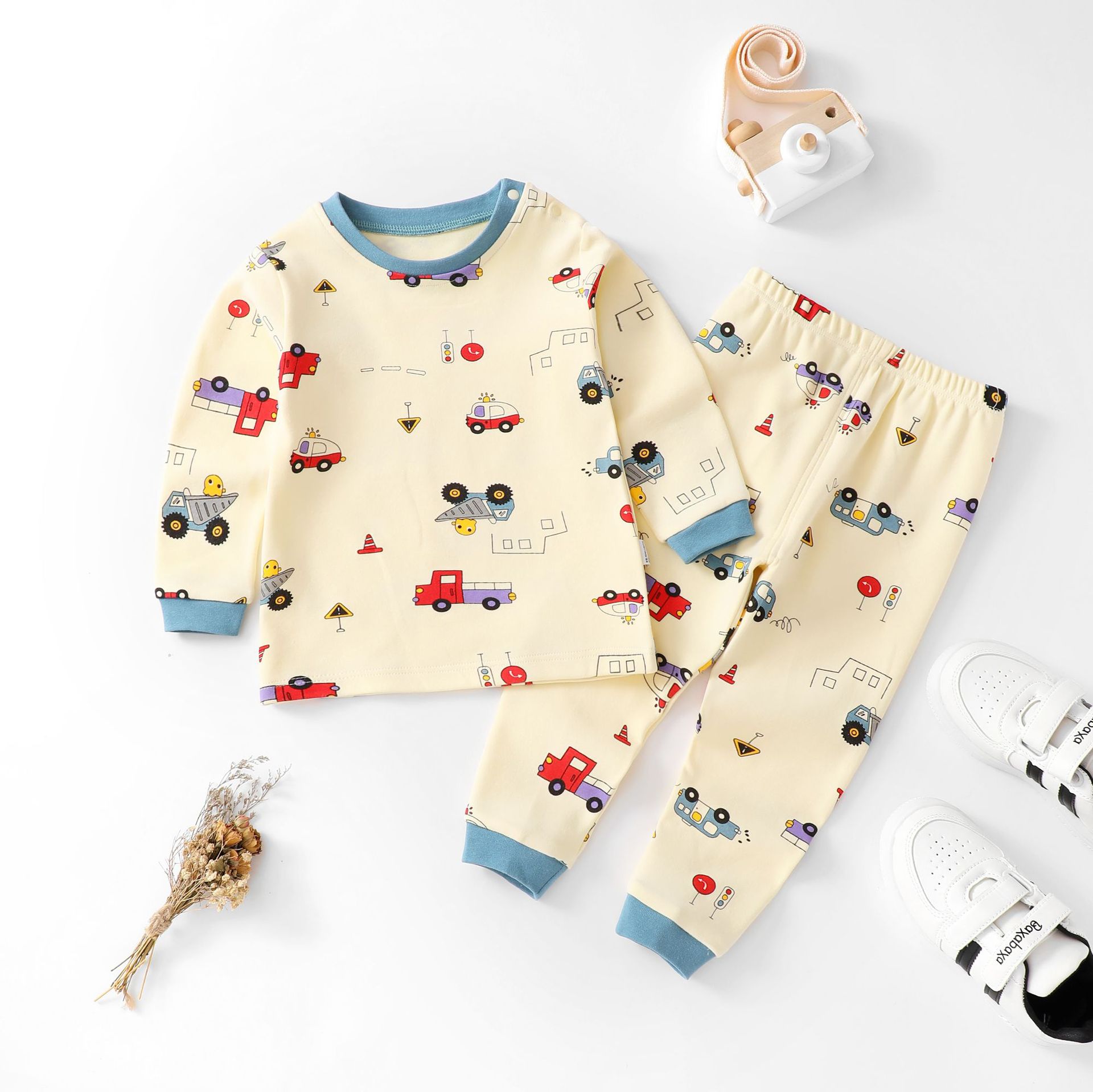 婴儿48-72个月长袖连体哈衣男女宝宝春秋装新生儿套装纯棉卡通爬