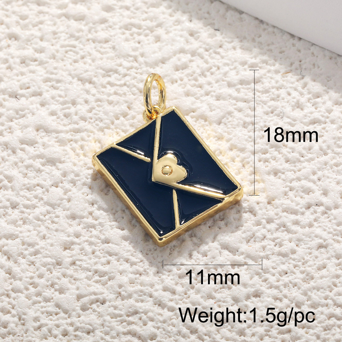 2g Weight Pendant Jewelry Making Type 1 Piece Quantity Holiday, Daily Occasion Copper Material Geometric, Heart Shape Pattern Unisex Gender Plating Design Retro Style 1 Piece Copper Geometric Heart Shape Pendant 3