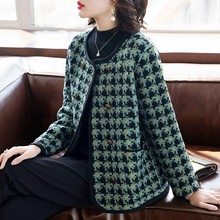 妈妈秋装千鸟格上衣中年女薄款小香风西装中老年春秋洋气高贵外套