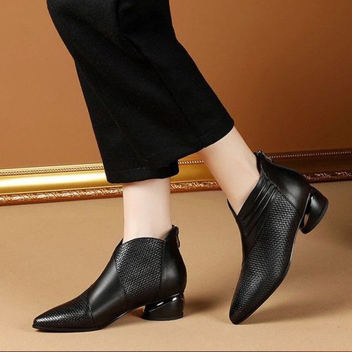 Women's Fashion Thick Heel Zipper Pointed Toe Insulated Soft Leather Short Boots with Mother High Heels