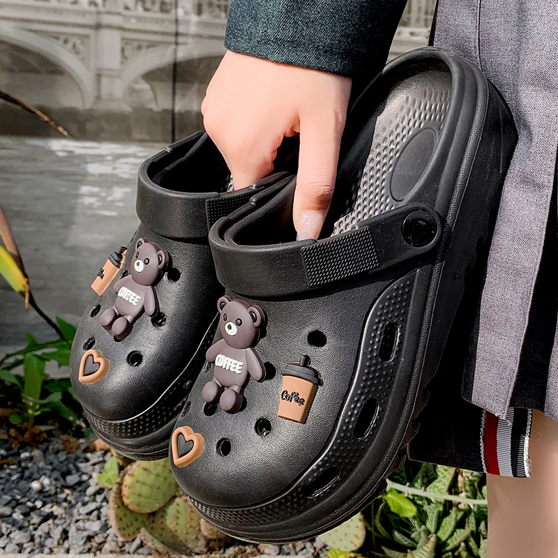Zapatos Dongdong transpirables nuevos tipos de enfermeras de moda lindos y ligeros al aire libre 2026 verano sandálias al aire libre image 15