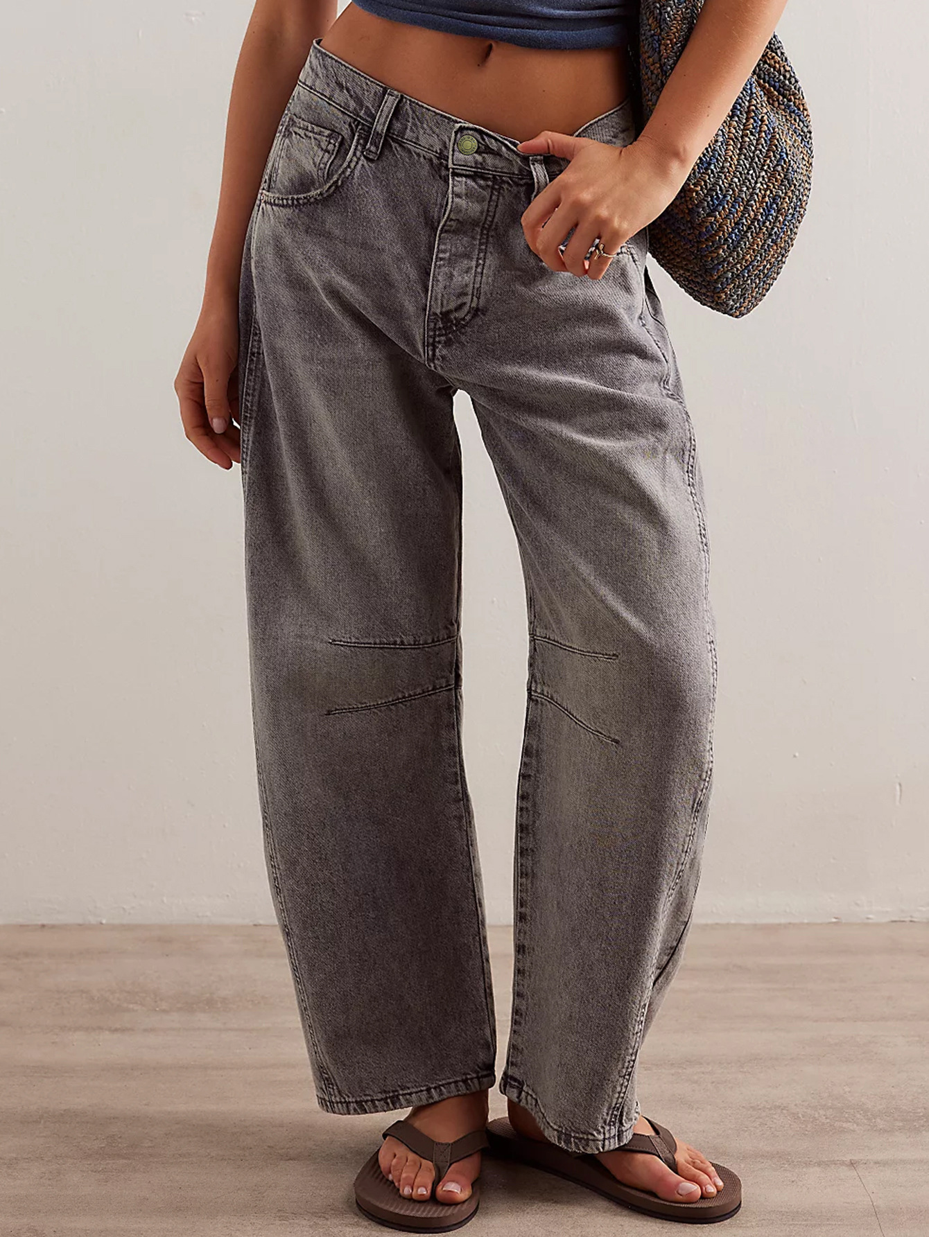 2023 New Cross-Border European And American Hot-Selling Fashion Casual Wide-Leg Loose Jeans For Women Mid-Low Waist_ecoleips.com