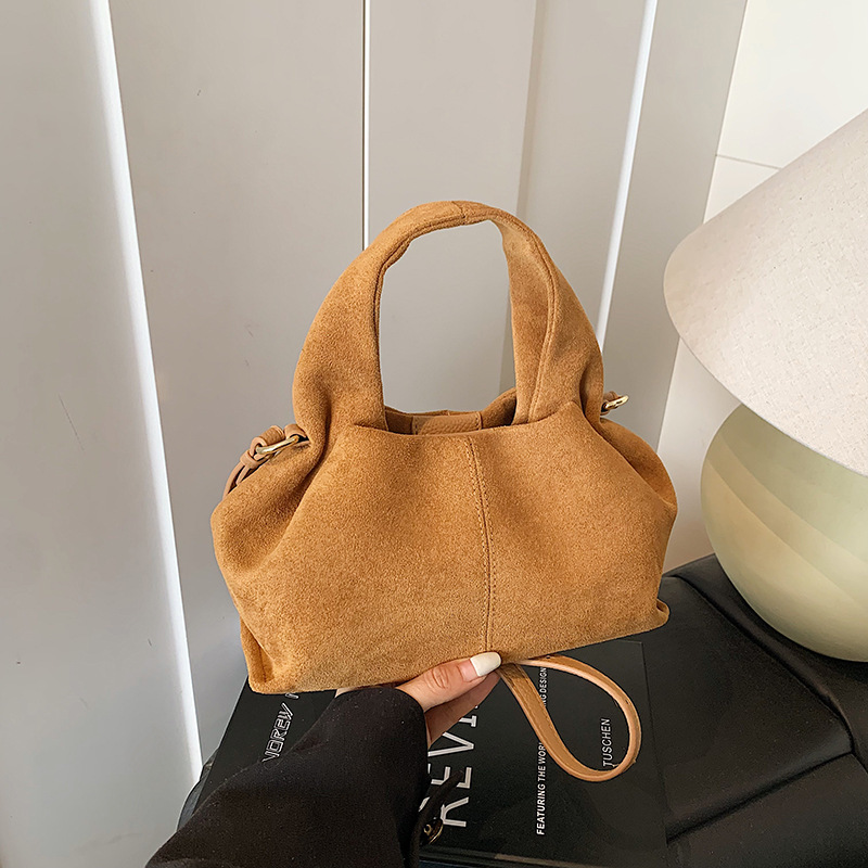 Korean-style versatile suede handbag for women 2026, super popular pleated shoulder bag for daily commuting and crossbody use
