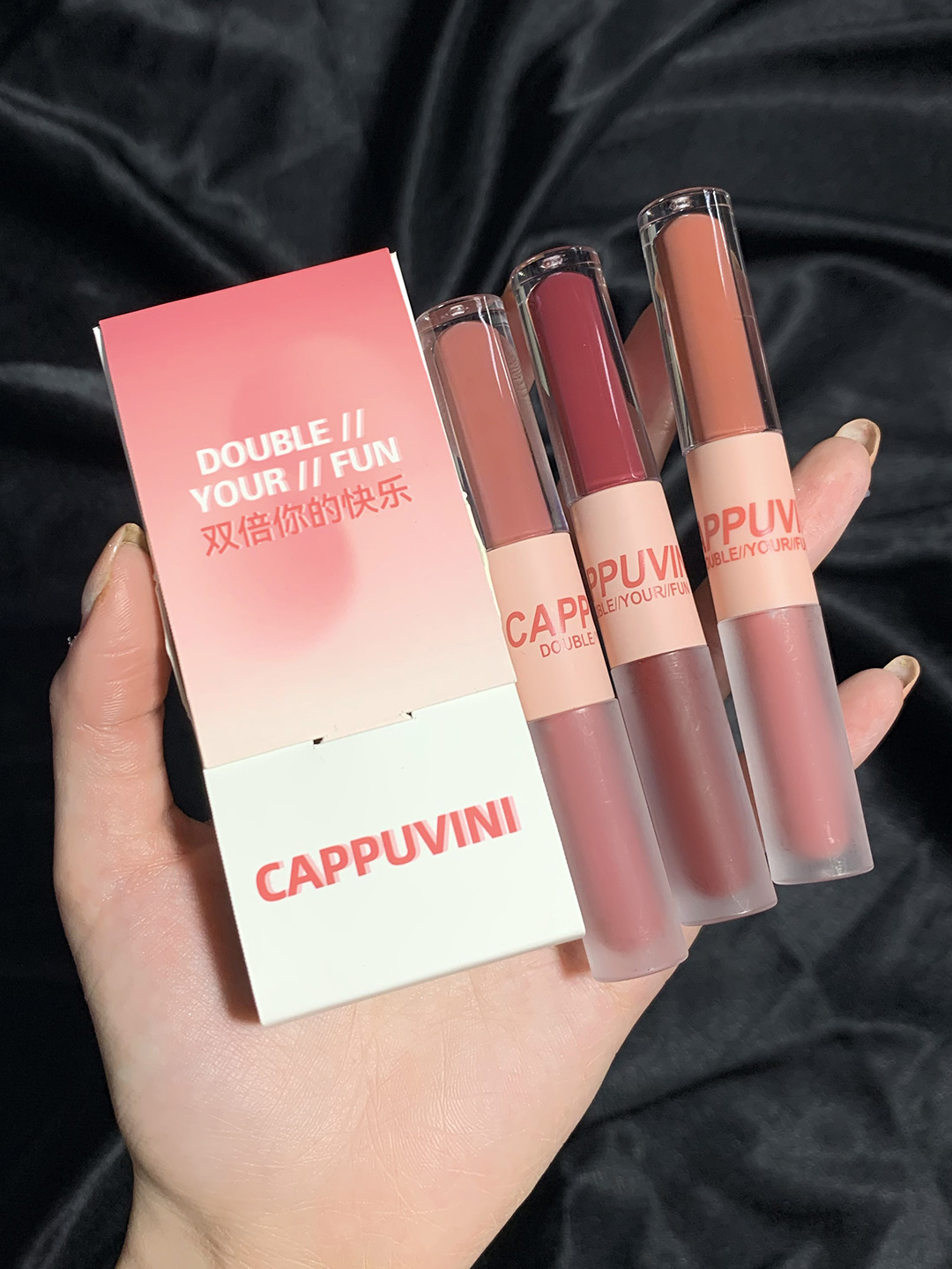 Cappuvini's new color fun double-head lip gloss mirror-like water gloss lip gloss is a domestic beauty lipstick with high appearance standards for students undefined