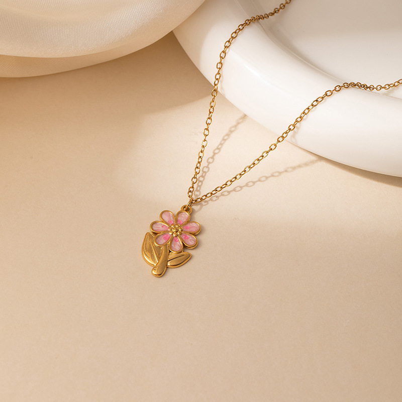 7g Weight 0.03µm Gold Plating Thickness Electroplated Gold Plating Process Golden Plated Plating Material 201 Stainless Steel Pendant Material Pendant Necklace Classification 201 Stainless Steel Chain Material cable chain Chain Type 1 Piece Quantity Holiday, Daily Occasion 201 Stainless Steel Material Flower Pattern Women's Gender Simple Style, Classic Style Style Plating Craft Elegant Titanium Steel Necklace For Women Bohemian Floral Print Colorful Drip Glaze Rose Pendant Versatile Clavicle Chain 13