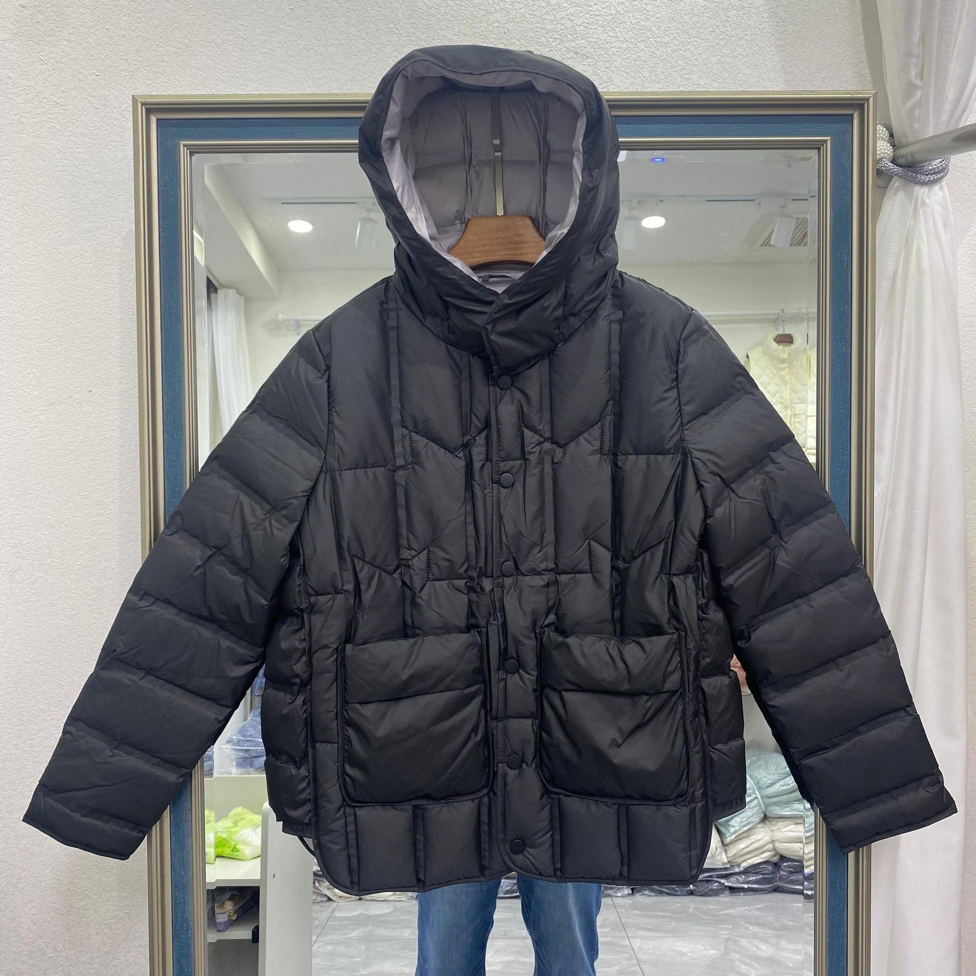 검은색