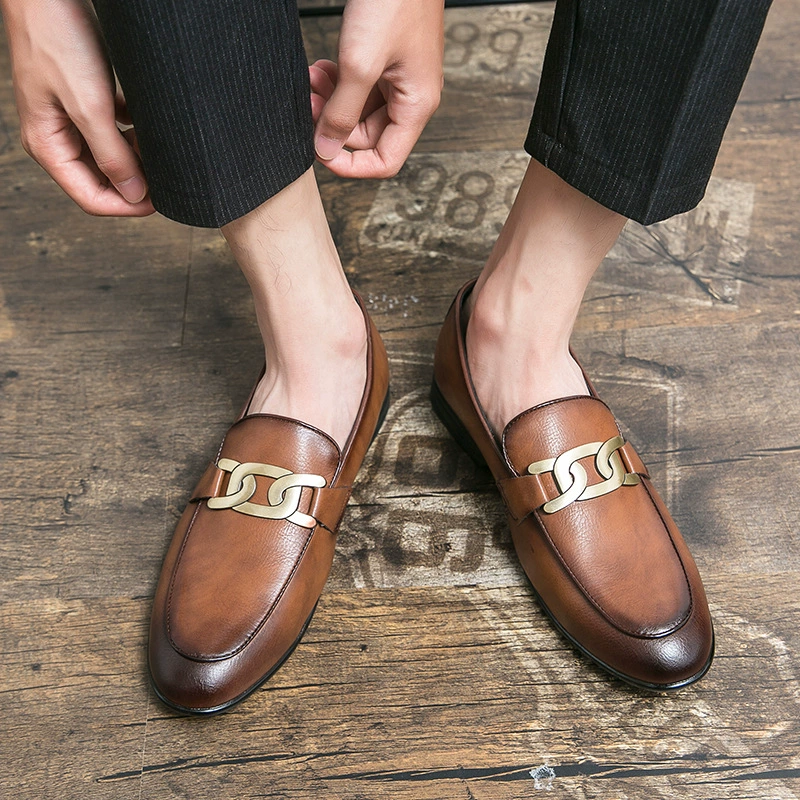 Весной и осенью деловые повседневные лоферы в Корейском стиле, мужские трансграничные однотонные офисные кожаные туфли больших размеров, костюм, туфли без шнуровки