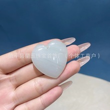 天然金丝玉天山翠爱心吊坠飘翠色桃心玉石挂件情侣跨境亚马逊爱心