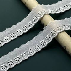 Cotton Fabric Lace, White Small Floral Cotton Lace with Hollowed-Out Design, Water-Soluble Lace Trimmings—Factory Supply
