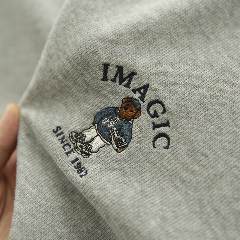 Men's Sweatshirt With Bear Embroidery Soft Knit Round Neck Top_voghion.com