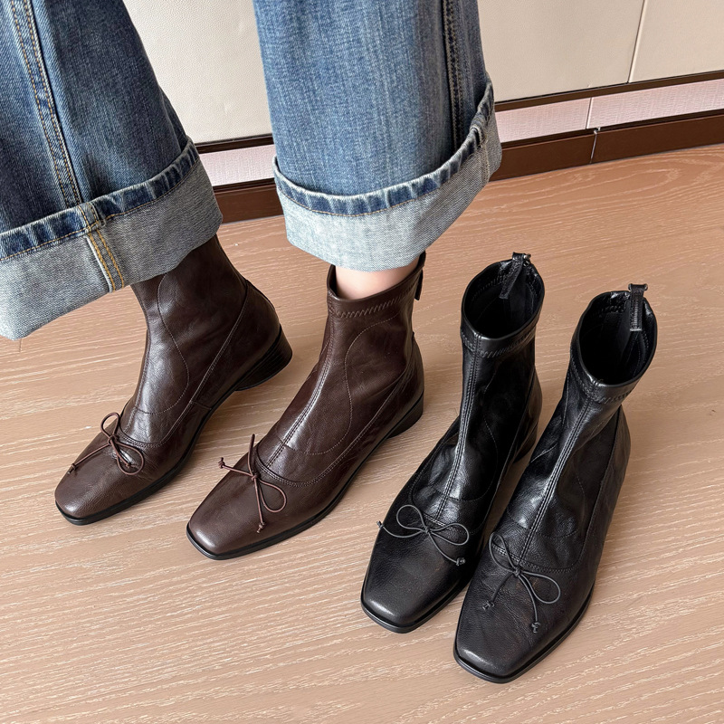 2025秋冬粗低跟方头弹力包腿短靴女韩范洋气舒适通勤蝴蝶结瘦瘦靴