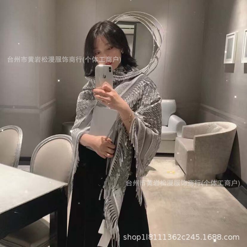 【Letter Pattern】Silk Scarf Wool Cashmere 140 Large Square Scarf Shawl Sun Protection Air Conditioning Travel Autumn Summer Gray