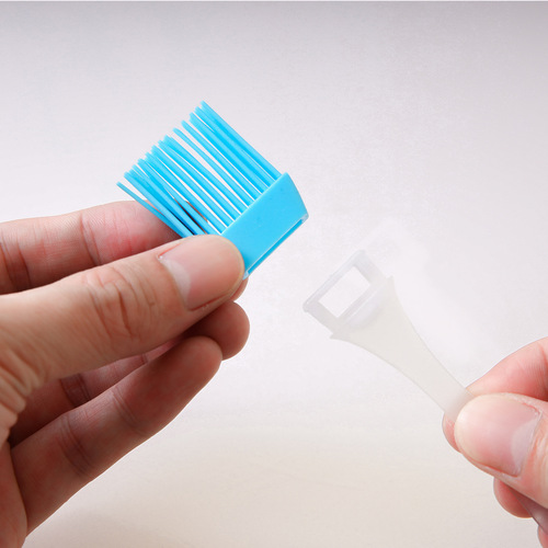 Silicone Oil Brush, Small, Detachable, Non-Shedding BBQ Spice Brush, High-Temperature Resistant Baking Brush, 6g BBQ Brush