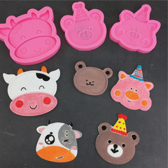 DIY Creative Cartoon Party Mold: Pig, Cow, Bear – Chocolate, Fondant, Plaster, and Epoxy Resin Silicone Molds