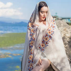 云南丽江青海西藏茶卡盐湖旅游拍照民族风披肩女刺绣花大红色围巾