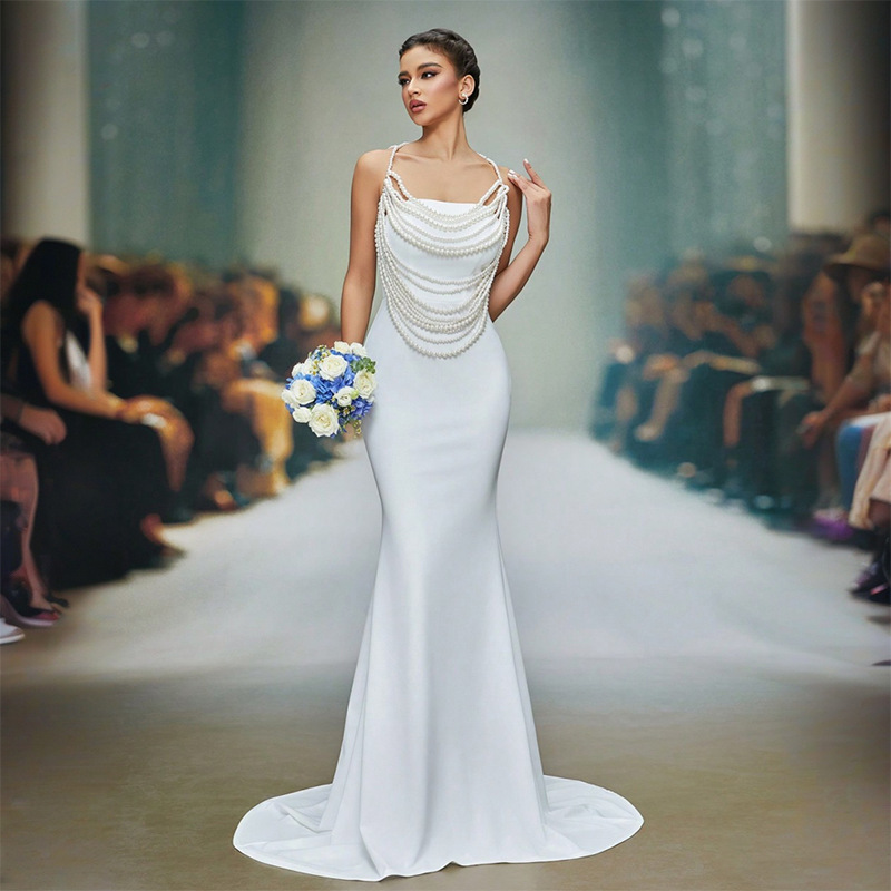 Robe de mariée bustier style français, robe blanche sirène simple et légère avec traîne pour la réception, idéale pour une mariée de niche au luxe discret._voghion.com