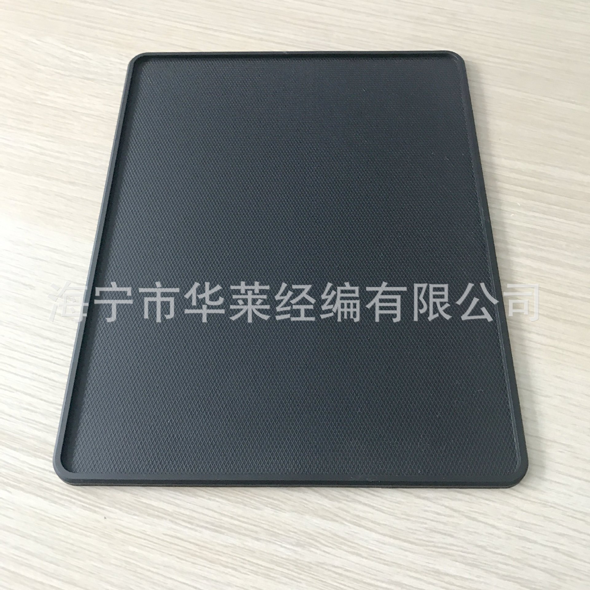 厂家直销汽车防滑垫超大号网格车载车用仪表台摆件防滑垫内饰用品