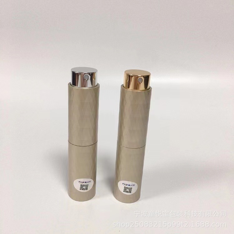 Fabricantes de botellas de perfume recargables telescópicas giratorias de 8 ml con pintura táctil y de color degradado, botellas de spray bucal, etc., en stock, entrega inmediata.