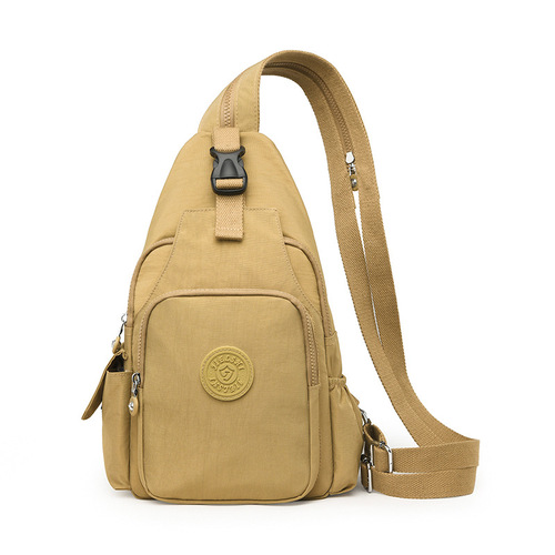 Large-capacity commuting crossbody bag casual travel chest bag lightweight waterproof nylon fabric bag multifunctional women's backpack