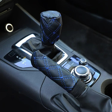 Cross-Border Foreign Trade Specializes in Quilted Embroidered Three-Piece Sets of Car Steering Wheel Covers, Handbrake Covers, and Gear Lever Covers for Amazon, Temu, and Shopee