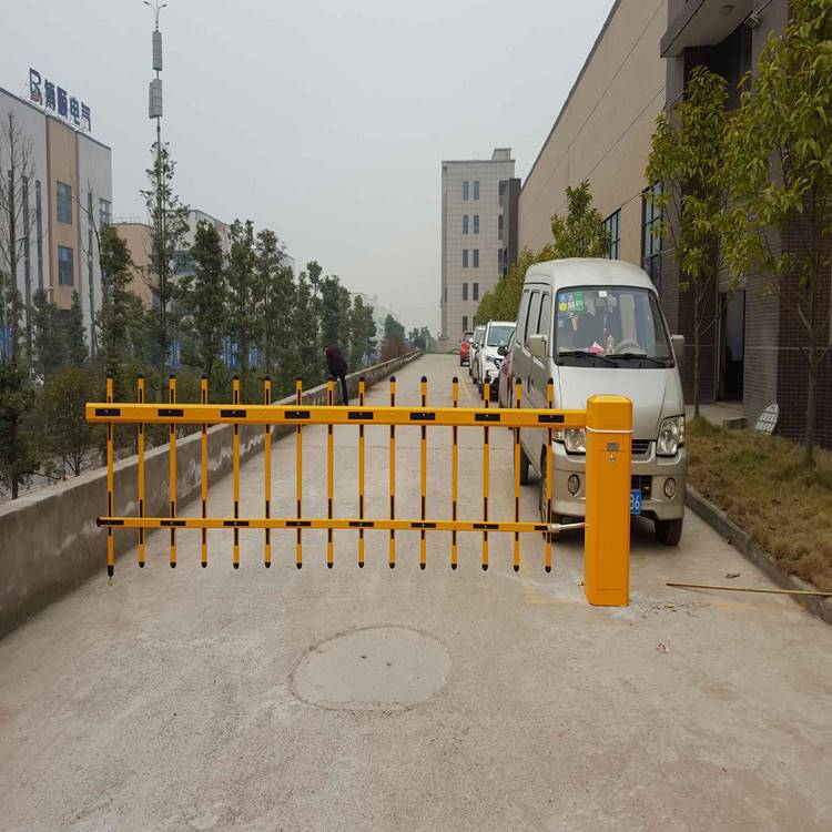 批发道闸栏杆铝合金栅栏杆挡车杆工地道闸栅栏杆子栅栏各型配件