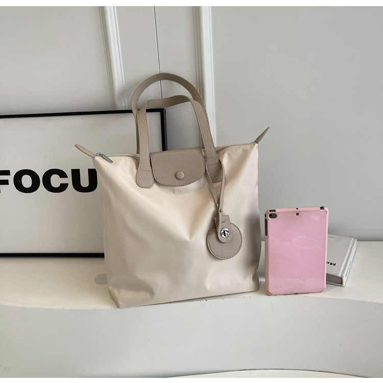 New large capacity Oxford cloth dragon bags Xiang tote commuting armpit versatile shoulder bag for going out_voghion.com