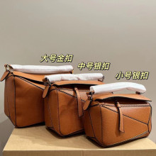 2023¿ŮminiС߼Ў׺^μбƴŮ